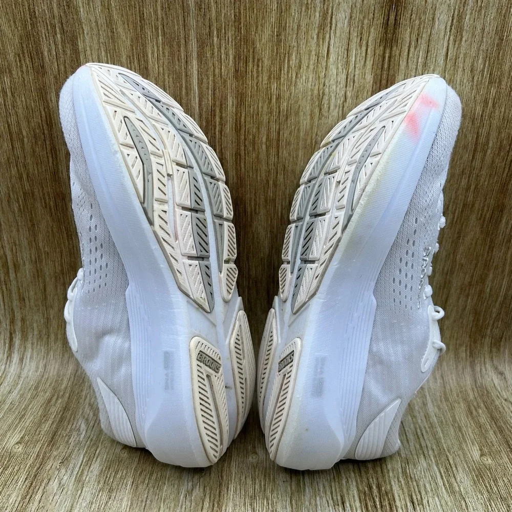 Brooks ghost max